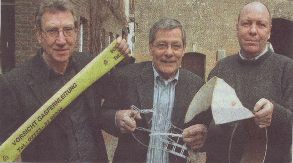 Dieter Donner (Hliden), Erwin Schumacher (Monheim) und Wolfgang Cüppers (Erkrath) kämpfen auch in 2009 gegen die CP-Pipeline.                                        Foto: Kaemmerer